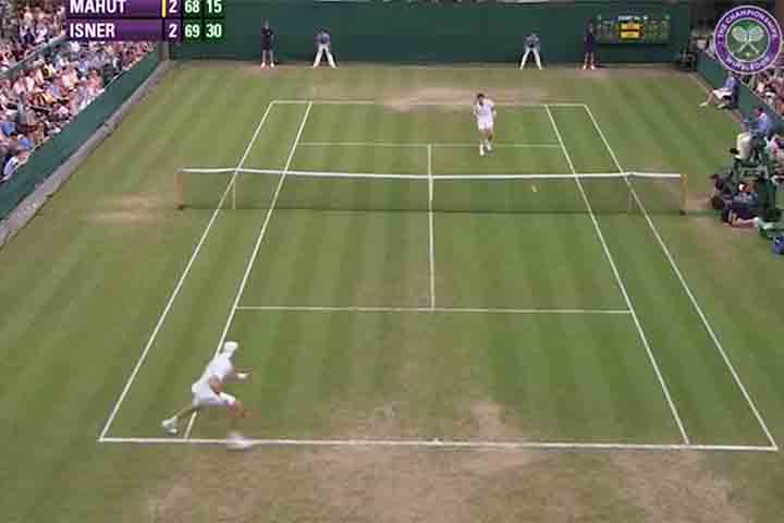 No dia 23 de junho, os tenistas regressaram Ã  quadra 18 para uma disputa renhida e, com o quinto e decisivo set empatado em incrÃ­veis 59 a 59, foi necessÃ¡ria uma nova paralisaÃ§Ã£o Ã s 21h10 locais, jÃ¡ sem luz natural. 
