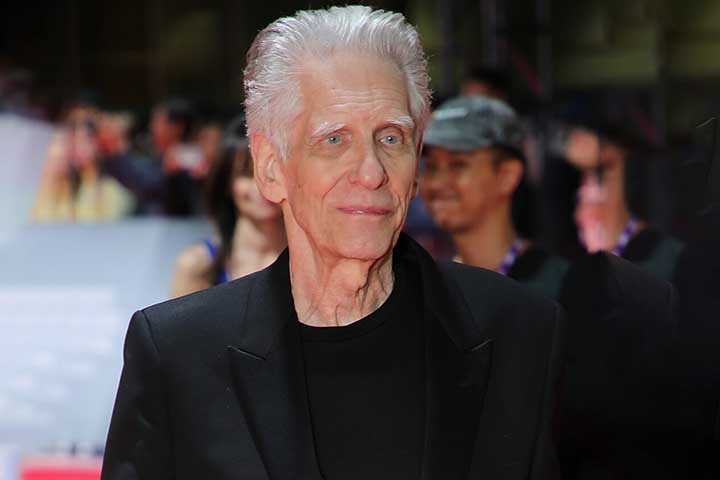 O trabalho de Cronenberg é marcado por uma exploração provocativa do medo ligado à tecnologia, à carne e à mente humana.