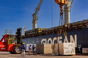 FORTALEZA, CE,  BR - 02.12.25  - Exportação de pedras de granito pelo Porto do Pecém para Itália  (Fco Fontenele/O POVO)