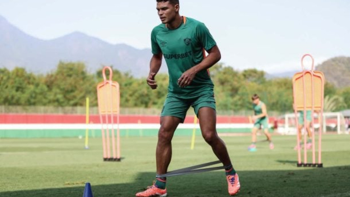 Tricolor enfrenta o Bahia, neste domingo (7), no Maracanã, e busca garantir vaga direta para a Libertadores de 2026