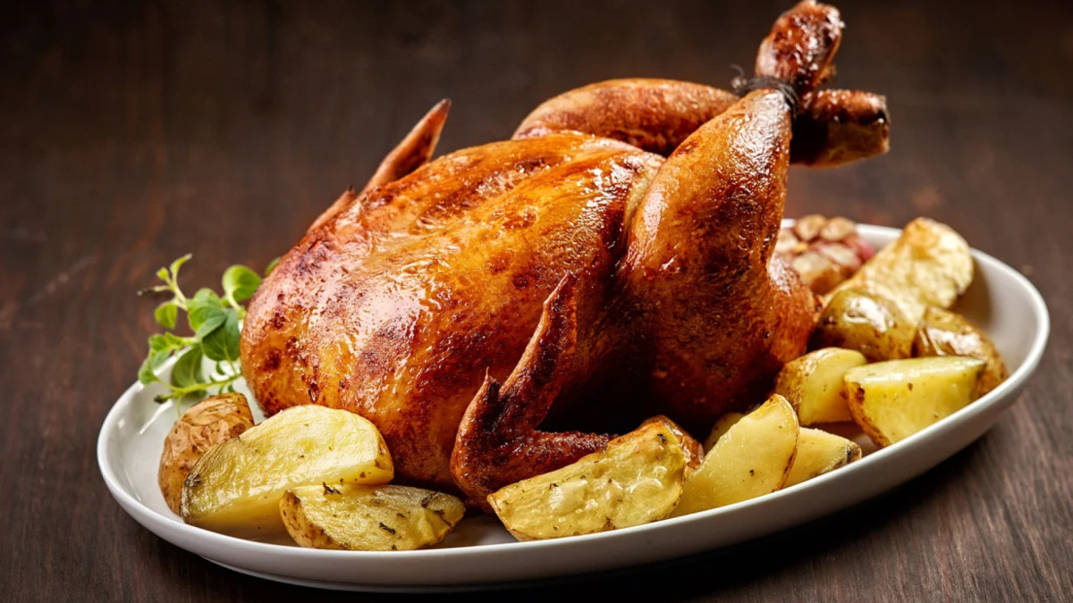 Chester é uma das principais proteínas da ceia de natal. Veja dicas e receitas na hora de prepará-lo