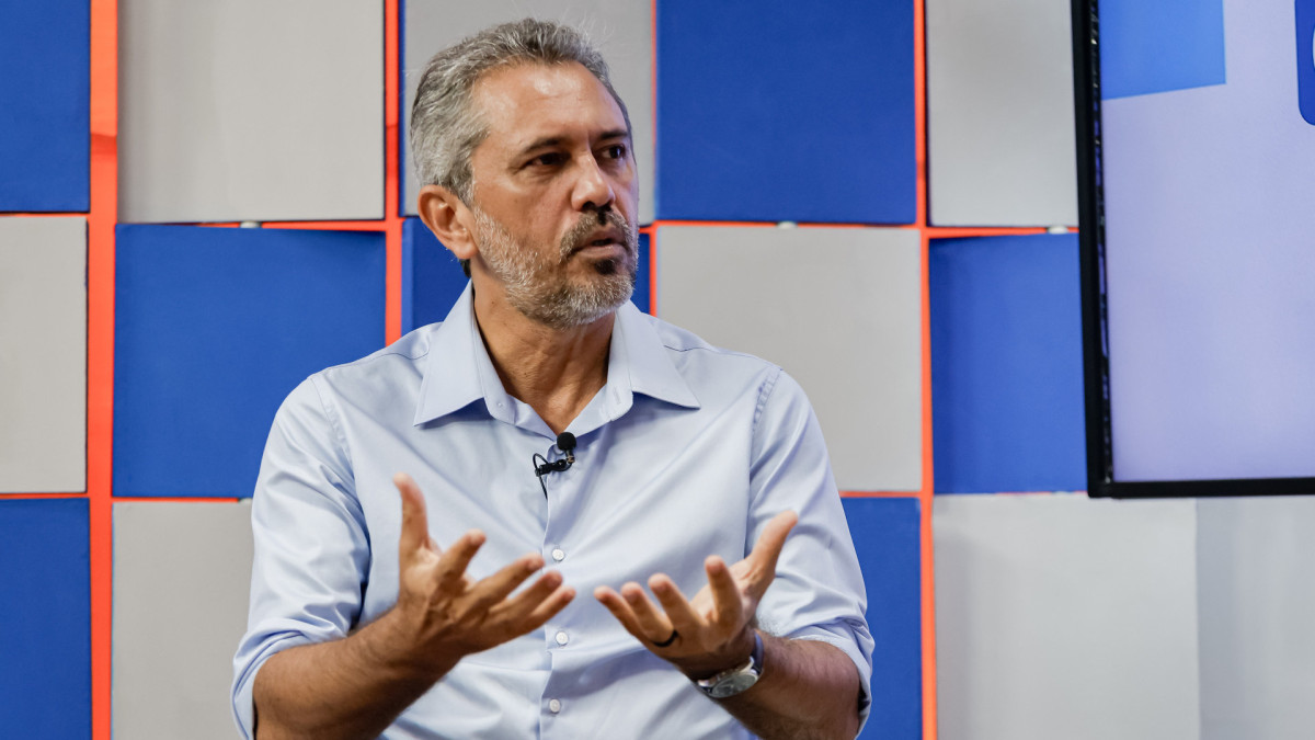 Elmano de Freitas &eacute; pr&eacute;-candidato &agrave; reelei&ccedil;&atilde;o em 2026