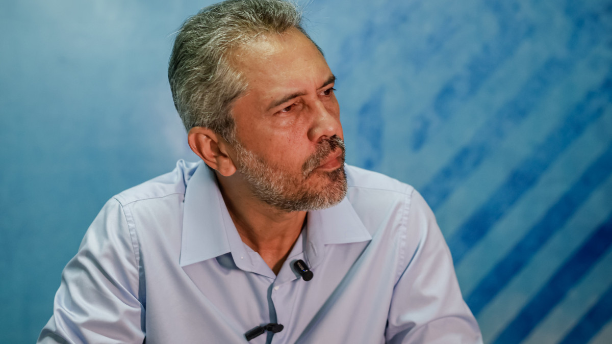 Elmano de Freitas em entrevista ao O POVO