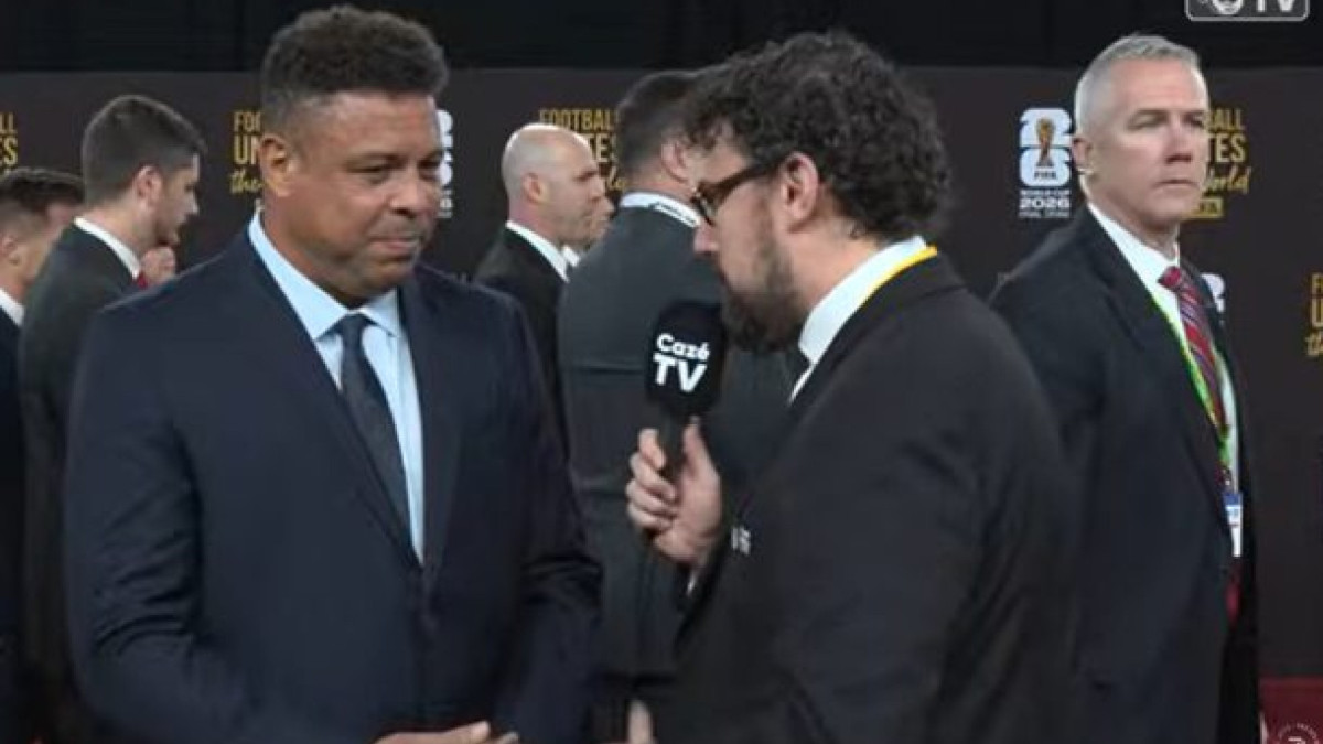 Fenômeno também pede união a torcida brasileira e lamenta falta de definição da camisa 9 da Seleção, mas aposta em Ancelotti