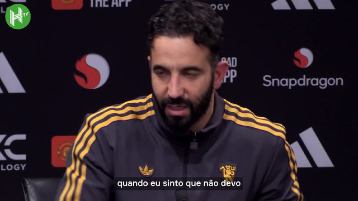 Amorim explica ausência de jogadores da base no Man United