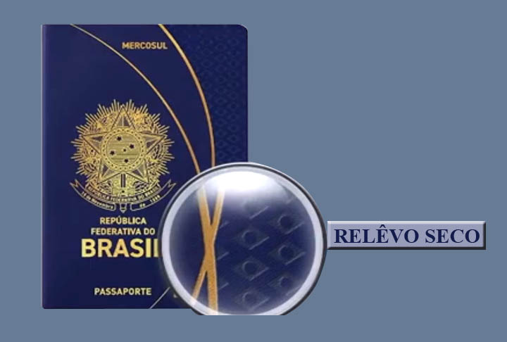 O passaporte brasileiro é emitido pela Polícia Federal e, para maiores de 18 anos, tem validade de 10 anos. O agendamento para solicitação ou renovação é feito pela internet, por meio do site da PF.