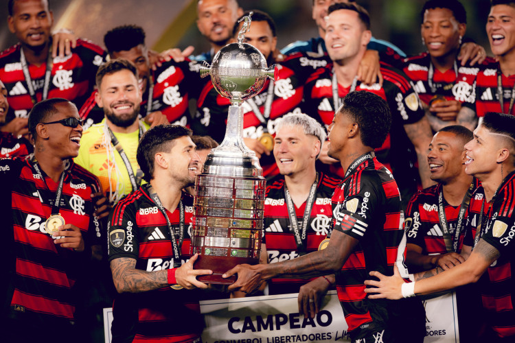 Flamengo conquistou a Libertadores, após bater o Palmeiras por 1 a 0, em Lima