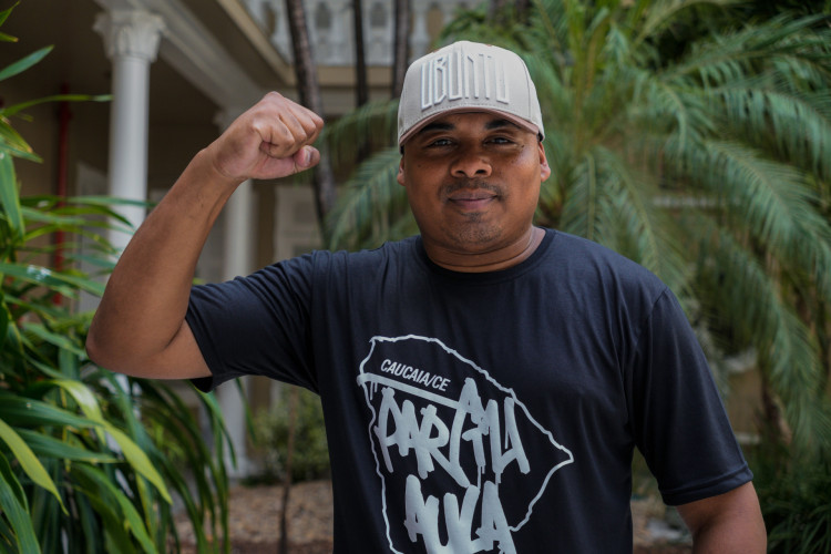 Na foto, Rafael Rafuagi, rapper e produtor cultural