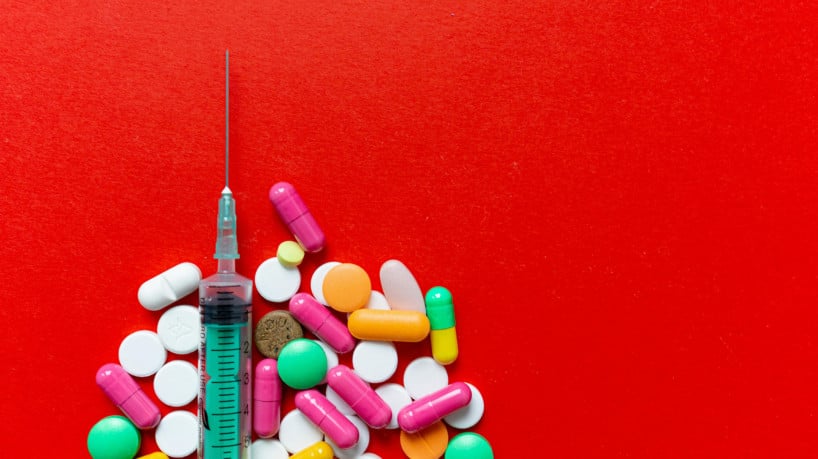 A reposição hormonal com testosterona para mulheres tem indicação limitada. Médicos alertam para alta do uso sem respaldo  