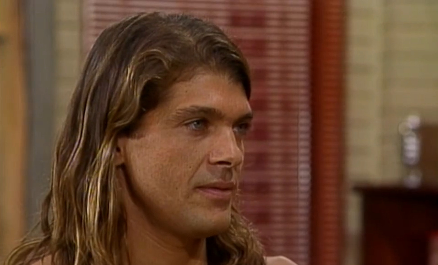 Entre os papéis mais marcantes de Roberto Bataglin nos anos 1980 estão Tadeu, de “Sassaricando”, e Rodrigo, de “Lua Cheia de Amor”. 
