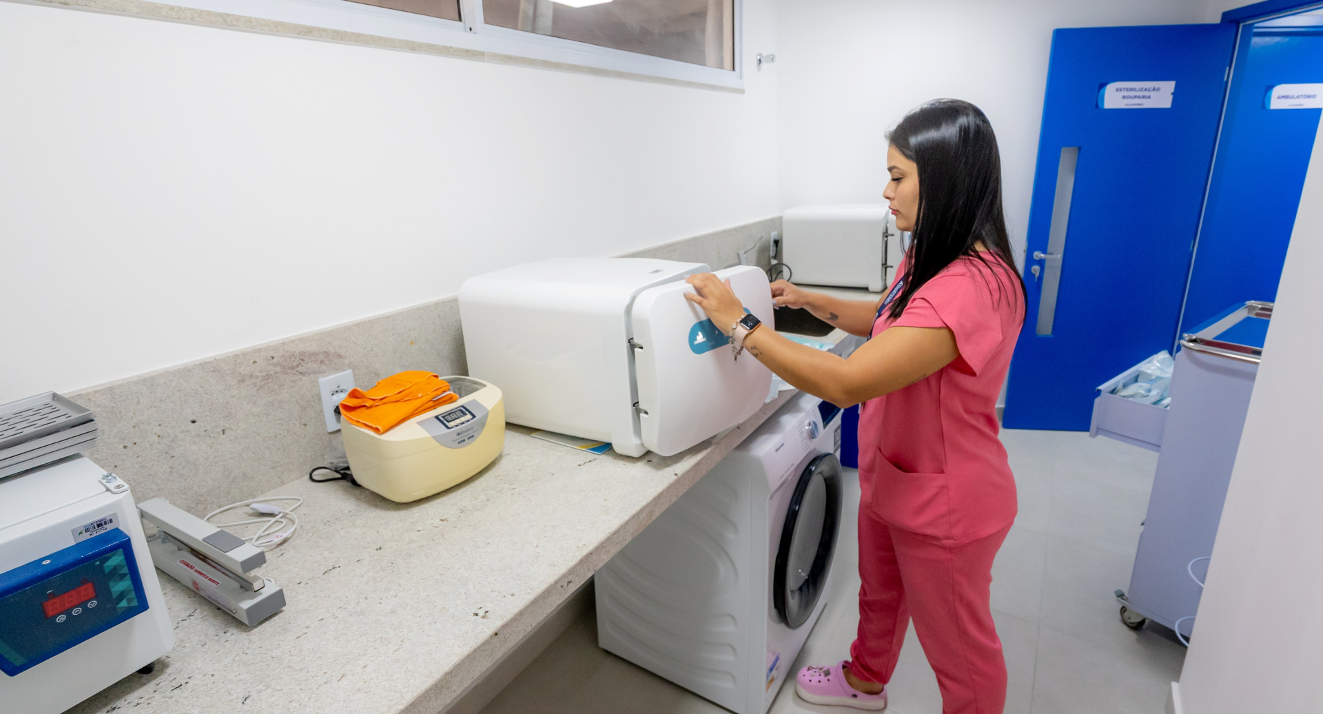 A Clínica Veterinária Harmony  conta com uma equipe de profissionais qualificados, infraestrutura moderna e atendimento humanizado