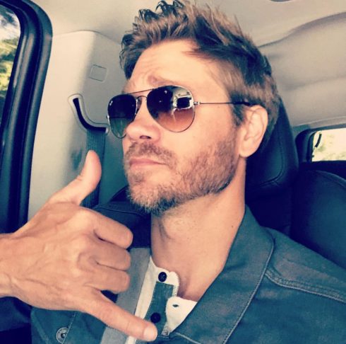Além de sua carreira como ator, Chad Michael Murray também é conhecido por seu trabalho como escritor. Ele lançou dois romances, um em 2011 e outro em 2017.