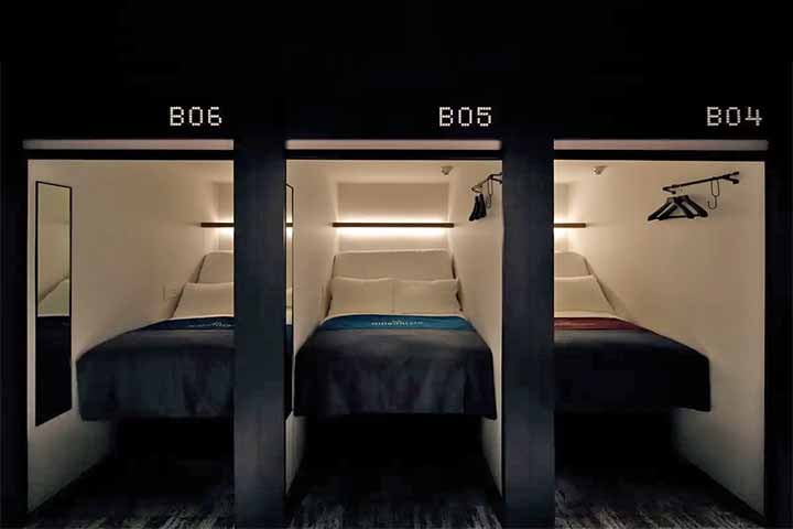 O aumento do turismo no Japão, impulsionado pelo iene fraco, fez com que o país registrasse um recorde de 36,8 milhões de visitantes estrangeiros em 2024.
