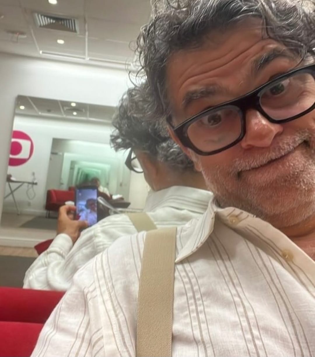 Uma reviravolta deve envolver o personagem de Eduardo Moscovis em âTrÃªs GraÃ§asâ, novela das 21h da Globo, escrita por Aguinaldo Silva. 
