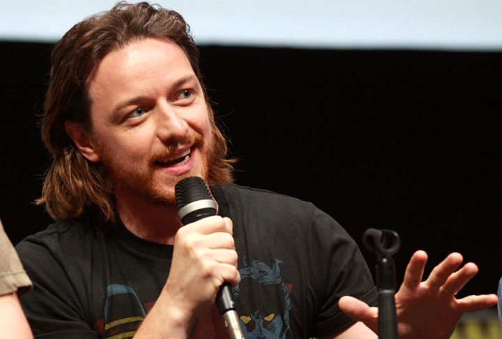 No teatro, McAvoy tem uma carreira paralela e respeitada. Sua atuação em Macbeth, em 2013, foi amplamente elogiada pela crítica londrina.