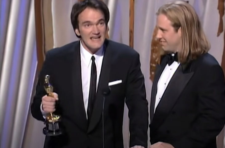 Por conta disso tudo, Tarantino é amplamente reconhecido como um dos maiores cineastas da história, além de já ter construído sua própria fortuna.