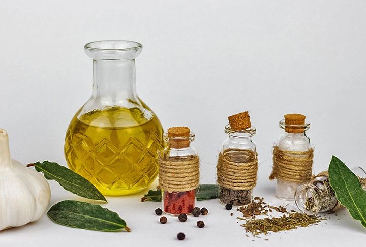 Além disso, a tendência por produtos naturais e sustentáveis tem impulsionado ainda mais o uso desses ingredientes. Confira algumas das principais plantas e sementes utilizadas na indústria da beleza: