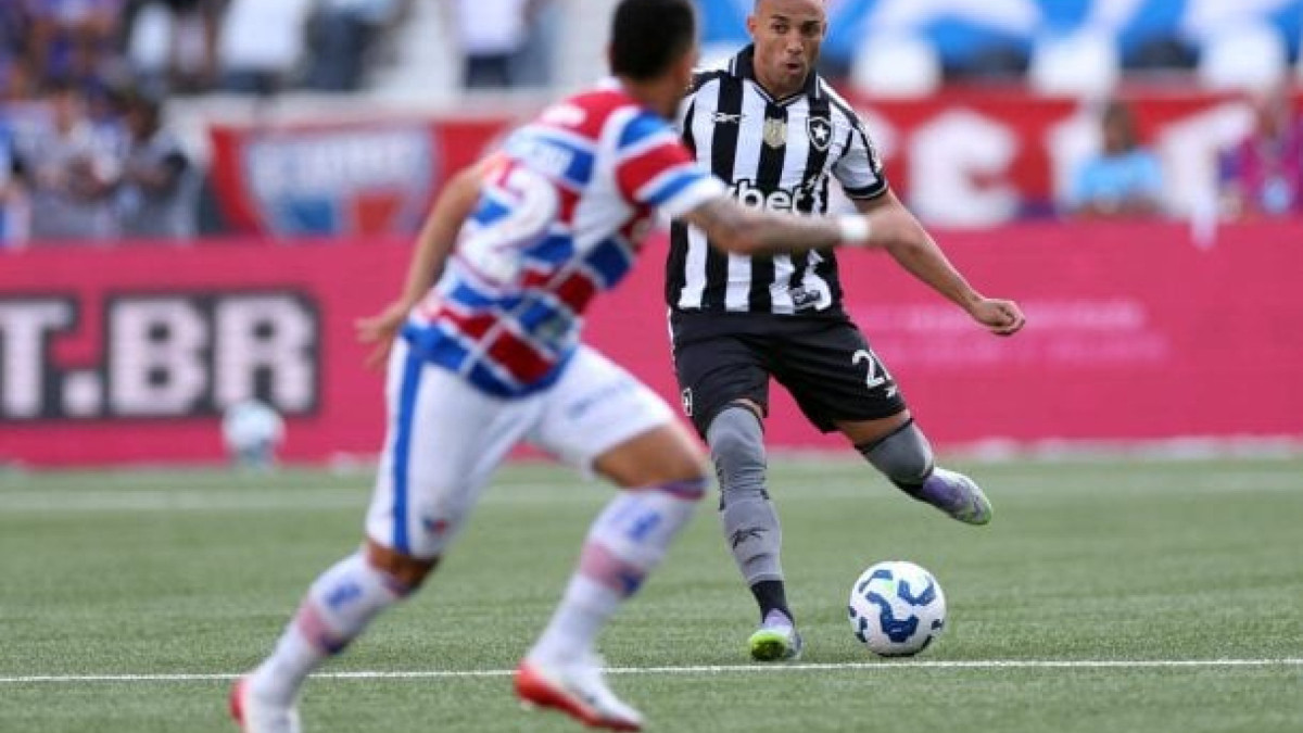 Com gols de Montoro, Arthur, Marçal e Ponte, Glorioso faz 4 a 2, enquanto o Leão amargará a Série B de 2026. Agora é torcer na Copa do Brasil