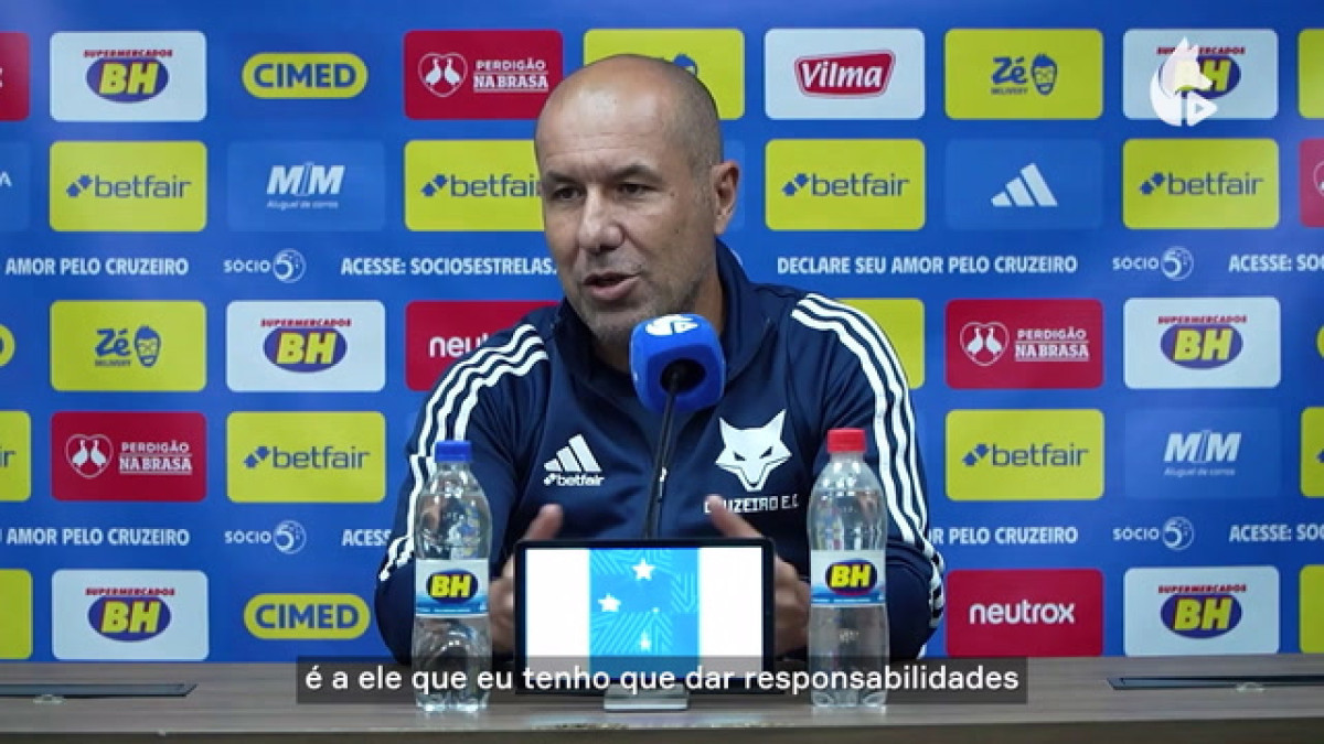 Leonardo Jardim despista sobre futuro no Cruzeiro
