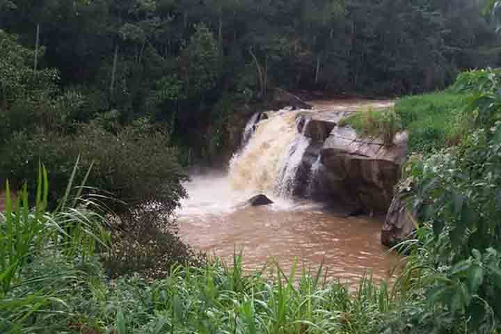 Com isso, a cidade oferece diversos serviços relaxantes. Entre eles, estão banho de espuma, hidromassagem, ducha escocesa e circular, saunas úmidas e secas, ducha simples e massoterapias.