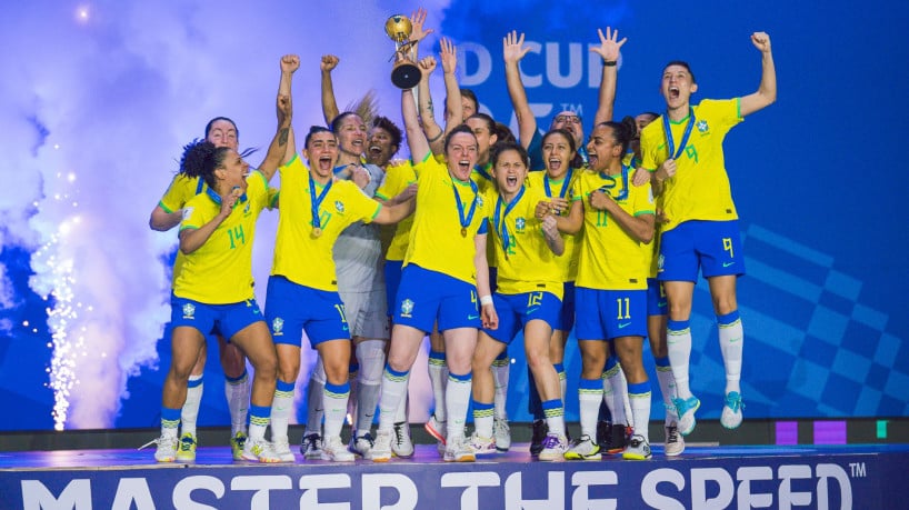 Brasil é campeão da primeira Copa do Mundo Feminina de Futsal em 2025 