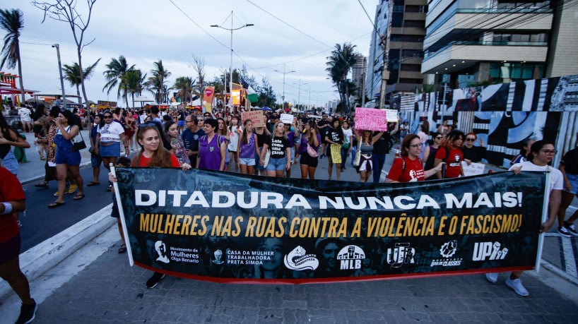 Ato Levante Mulheres Vivas ocorre de forma simultânea no País 