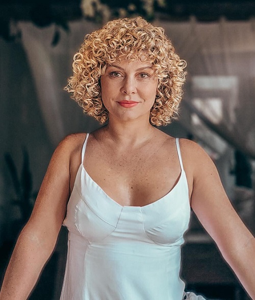 “Eu não posso jamais e nem quero levantar uma bandeira e fazer o papel da salvadora, afirmou a atriz, ressaltando, porém, que para ela o melhor é não beber.