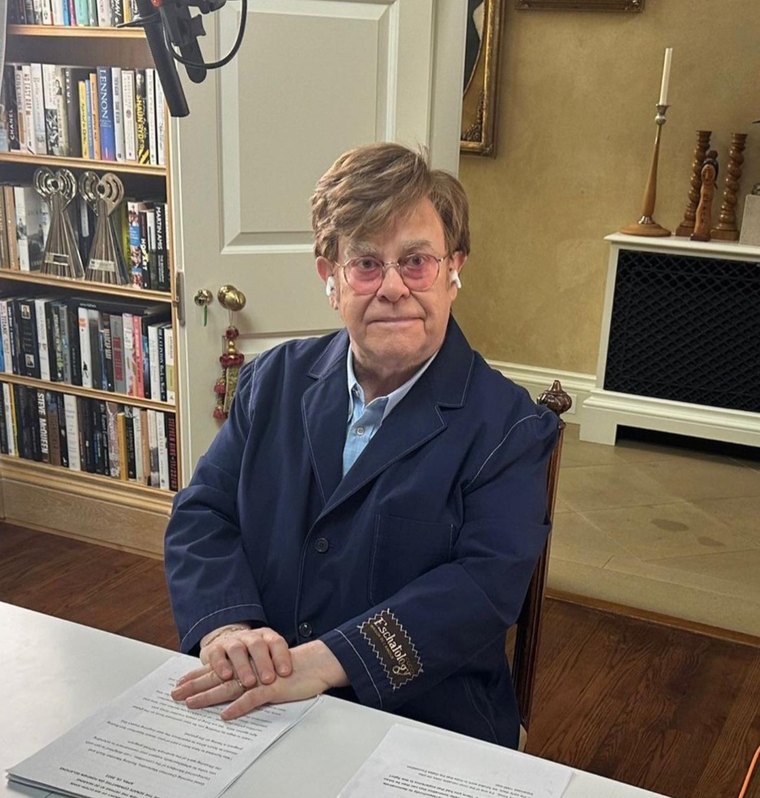 O artista optou por abandonar o consumo de bebidas alcoólicas ainda nos anos 1990 e, desde então, segundo ele, continua sem beber.