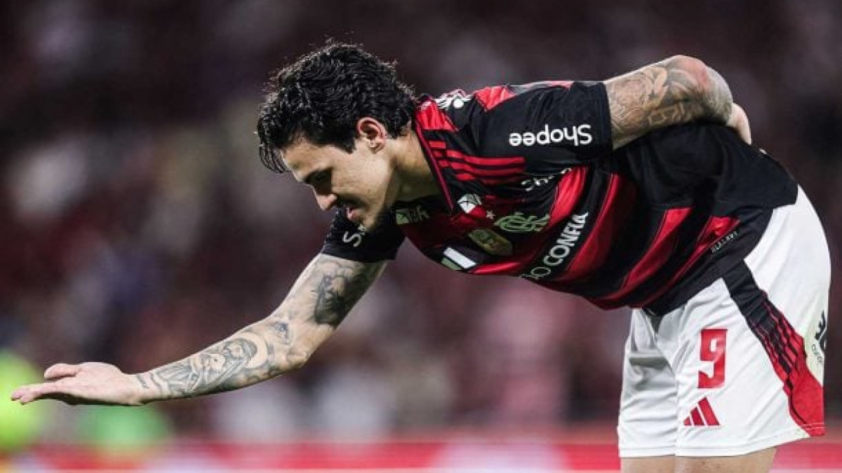 Atacante fez gol de placa contra o Vitória, pela 21ª rodada, na maior goleada da História dos pontos corridos: 8 a 0; veja o Top-3