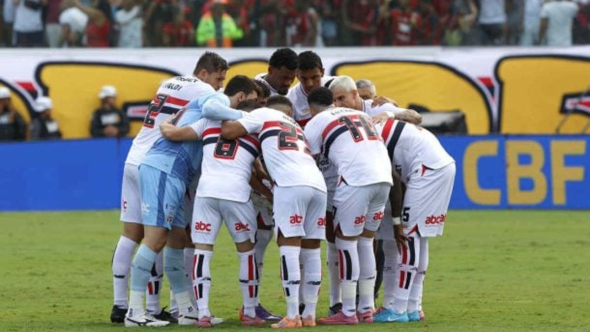 Tricolor fecha o Brasileirão apenas em oitavo, depende de combinação para ir à Libertadores e inicia planejamento para a próxima temporada