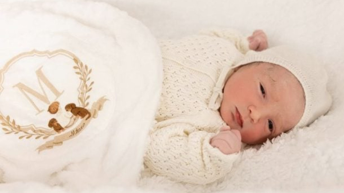 Ídolo do Flamengo compartilha fotos inéditas de Milano e embarca para buscar o título da Copa Intercontinental longe da família