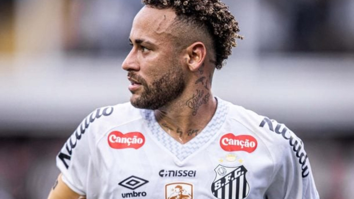 Camisa 10 esteve em campo no último duelo do Peixe pelo Brasileirão 2025, na Vila Belmiro, que terminou em vitória por 3 a 0 sobre o Cruzeiro