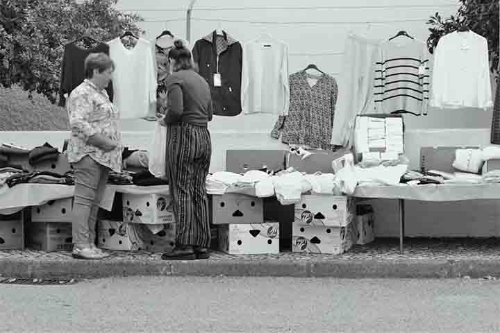 Recém-lançado em Portugal, um documentário feito por brasileiros apresenta  um retrato poético da força e da sensibilidade feminina da região do Alentejo. Trata-se de “Mulheres do Interior, Vozes que Inspiram”. 
