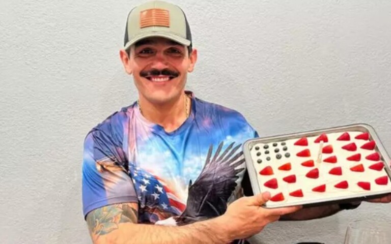 Yuri, de 36 anos, vivia em Minnesota com a esposa e o filho pequeno. Sua família decidiu pela cremação no Peru antes da transferência das cinzas para os Estados Unidos.
