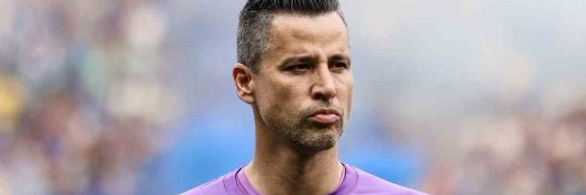 Ídolo da torcida tricolor, goleiro atua em 38 rodadas do Campeonato Brasileiro e vai entrando na história do futebol mundial