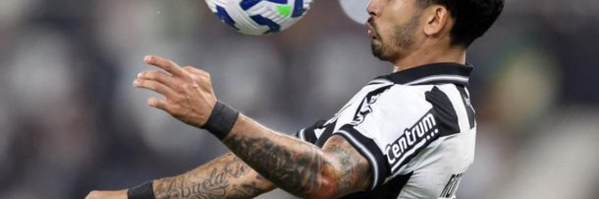 Jogador liderou o Glorioso em participações em gols no segundo semestre