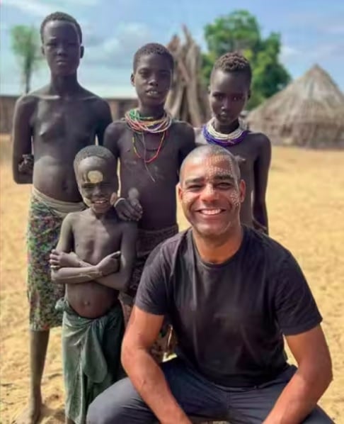 O brasileiro Robson Jesus, de 35 anos, entrou para o Guinness Book ao se tornar o homem que visitou todos os 196 países do mundo de forma mais rápida. Uma conquista e tanto. 