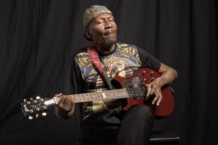 Um dos maiores nomes do reggae, o lendário cantor jamaicano Jimmy Cliff morreu aos 81 anos em 24 de novembro de 2025.
