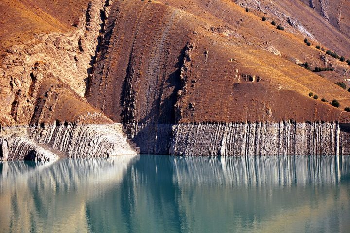 As barragens que abastecem a capital, incluindo a Amir Kabir, já operam com níveis mínimos. 