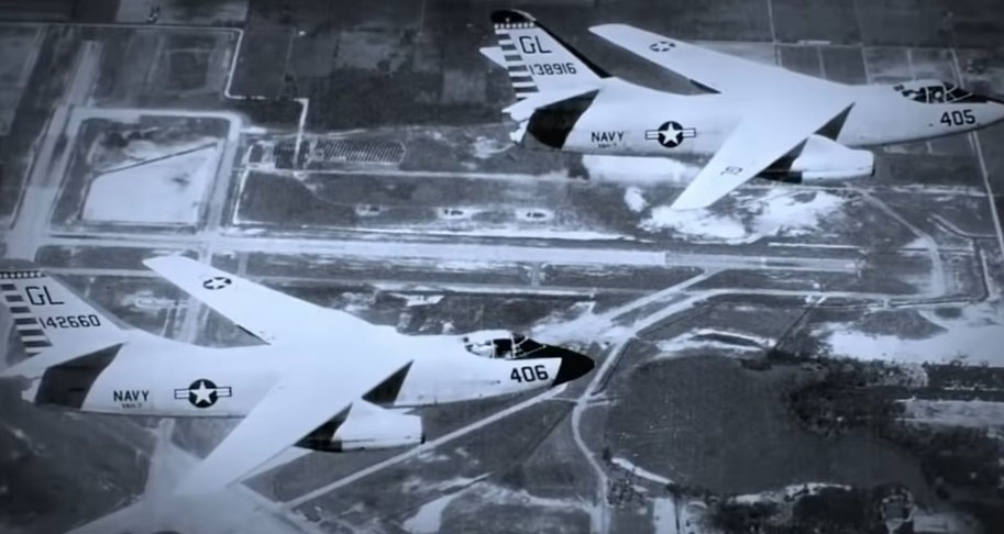 O avião Sky Warriors A3 era um bimotor usado pela Marinha. Ele comparou o ângulo da asa, a fuselagem e o trem de pouso. Este avião era o maior modelo lançado de porta-aviões da Marinha no pós-guerra. Registros apontam que um avião desse tipo caiu em 1960 na região. 