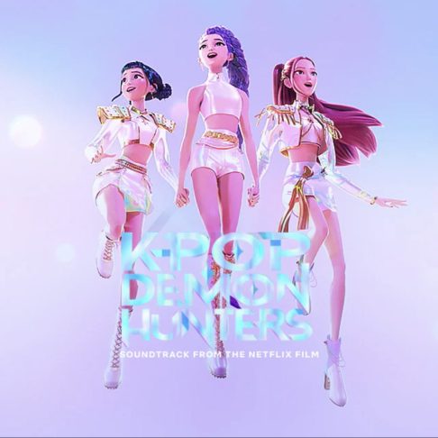 O top 3 dos álbuns mais escutados no mundo ficou desse jeito: Hit me hard and soft, de Billie Eilish (3º), KPop Demon Hunters, de KPop Demon Hunters, Huntr/X, Saja Boys (2º), e Debí Tirar Más Fotos, de Bad Bunny (1º).