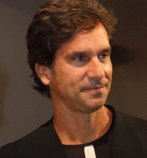 Victoriano Augusto Duarte Fasano, conhecido apenas como Victor Fasano, nasceu em São Paulo no dia 2 de setembro de 1958.