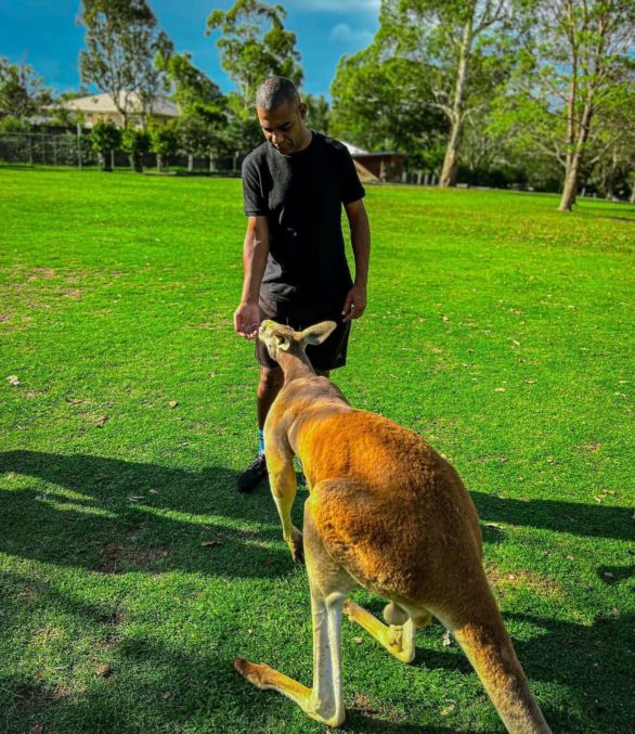 E o brasileiro já tem um novo projeto: visitar favelas das 27 capitais do Brasil com o propósito de encontrar boas histórias e ajudar a concretizar sonhos.