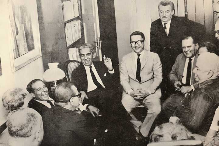 Ele integrou o Centro Popular de Cultura da UNE e atuou como ator amador em um grupo orientado por Paschoal Carlos Magno, que lhe sugeriu o nome artístico pelo qual se tornaria conhecido. 
