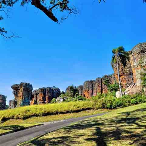 Os ingressos custam R$ 138 (inteira), R$ 69 (meia) e R$ 60 para moradores locais; crianças até cinco anos não pagam.