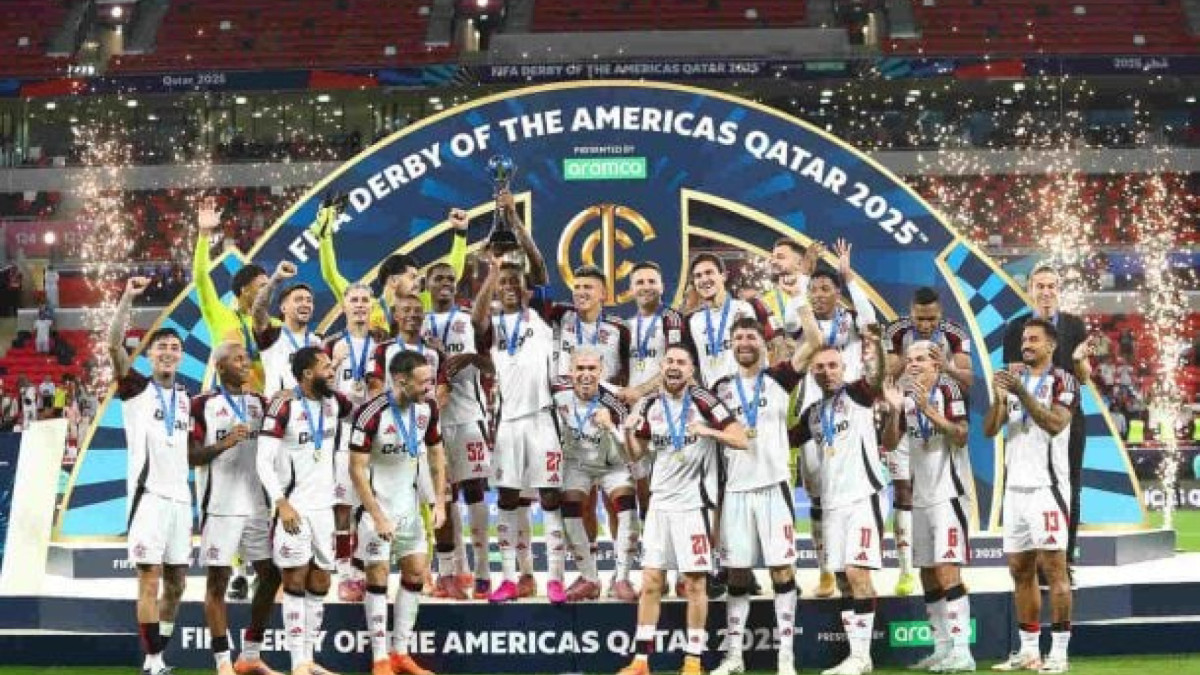  Cruz Azul eliminado neste Intercontinental. Agora é escalar as pirâmides do Egito. Queops, Quefren e Mikerinos. Haja camelo para aturar o Fla