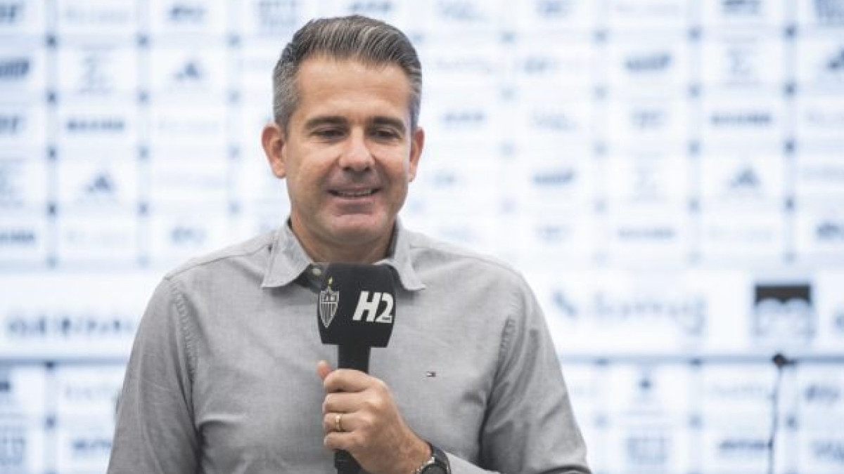 Ex-goleiro havia assumido o cargo de diretor de futebol após a saída de Rodrigo Caetano para a Seleção Brasileira, no ano passado