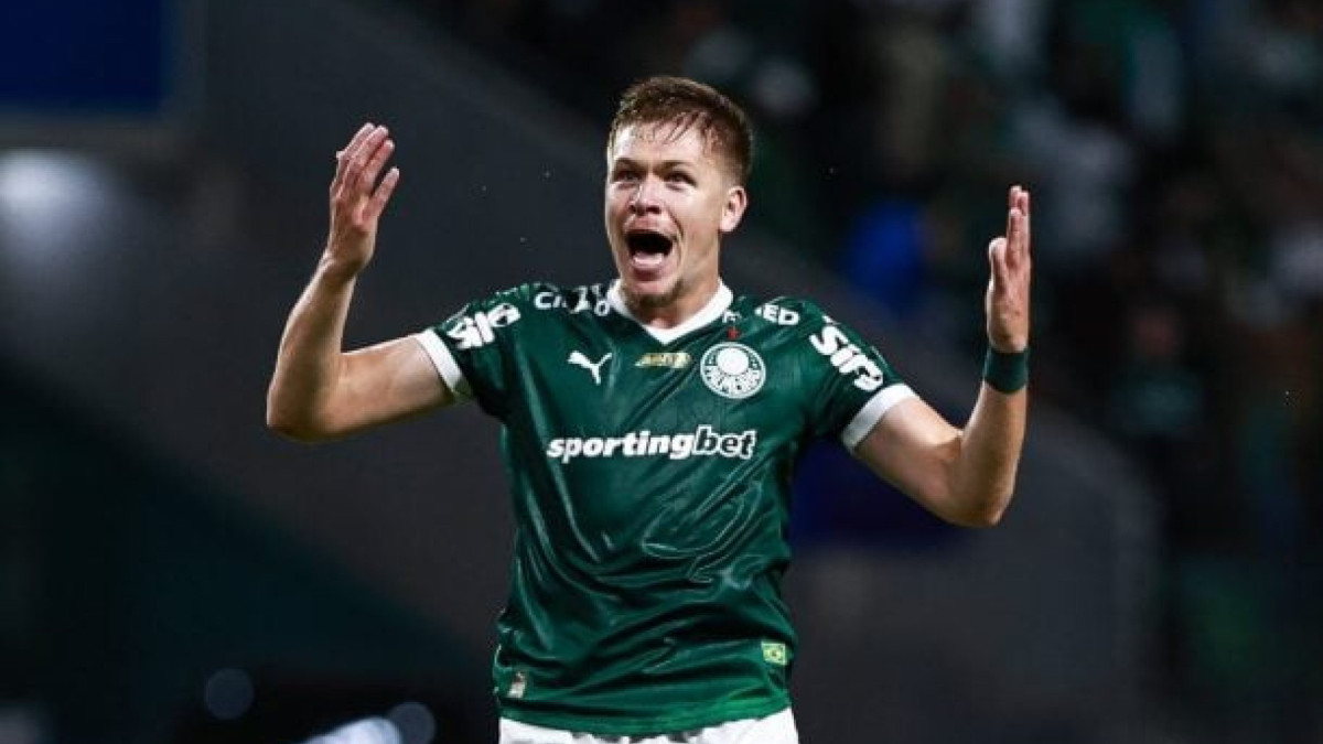 Jogador estava emprestado ao Verdão pelo Atlético Mineiro e atuou em 44 partidas nesta temporada