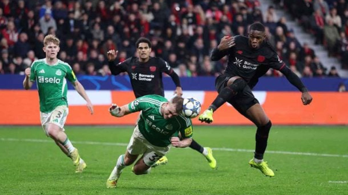 Alex Grimaldo, no fim, define o 2 a 2 que frustra ingleses e mantém alemães na disputa por vaga nas oitavas da Champions