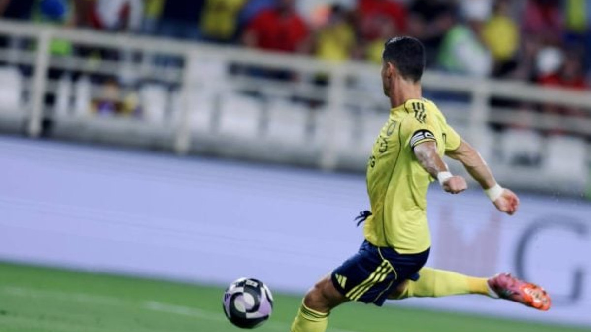 Time comandado pelo técnico Jorge Jesus, Al-Nassr vence o Al Wahda em mais um dia de gol do astro português